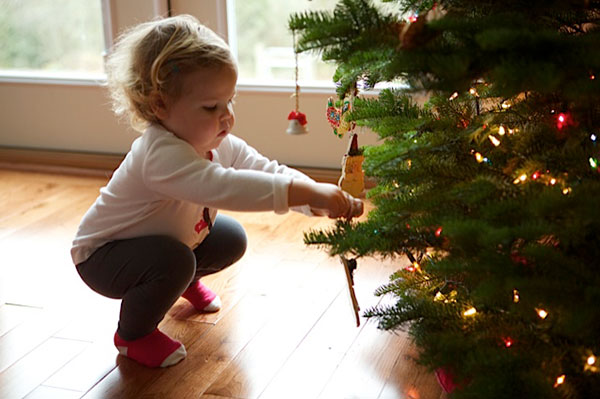 child-proof-christmas-tree-4