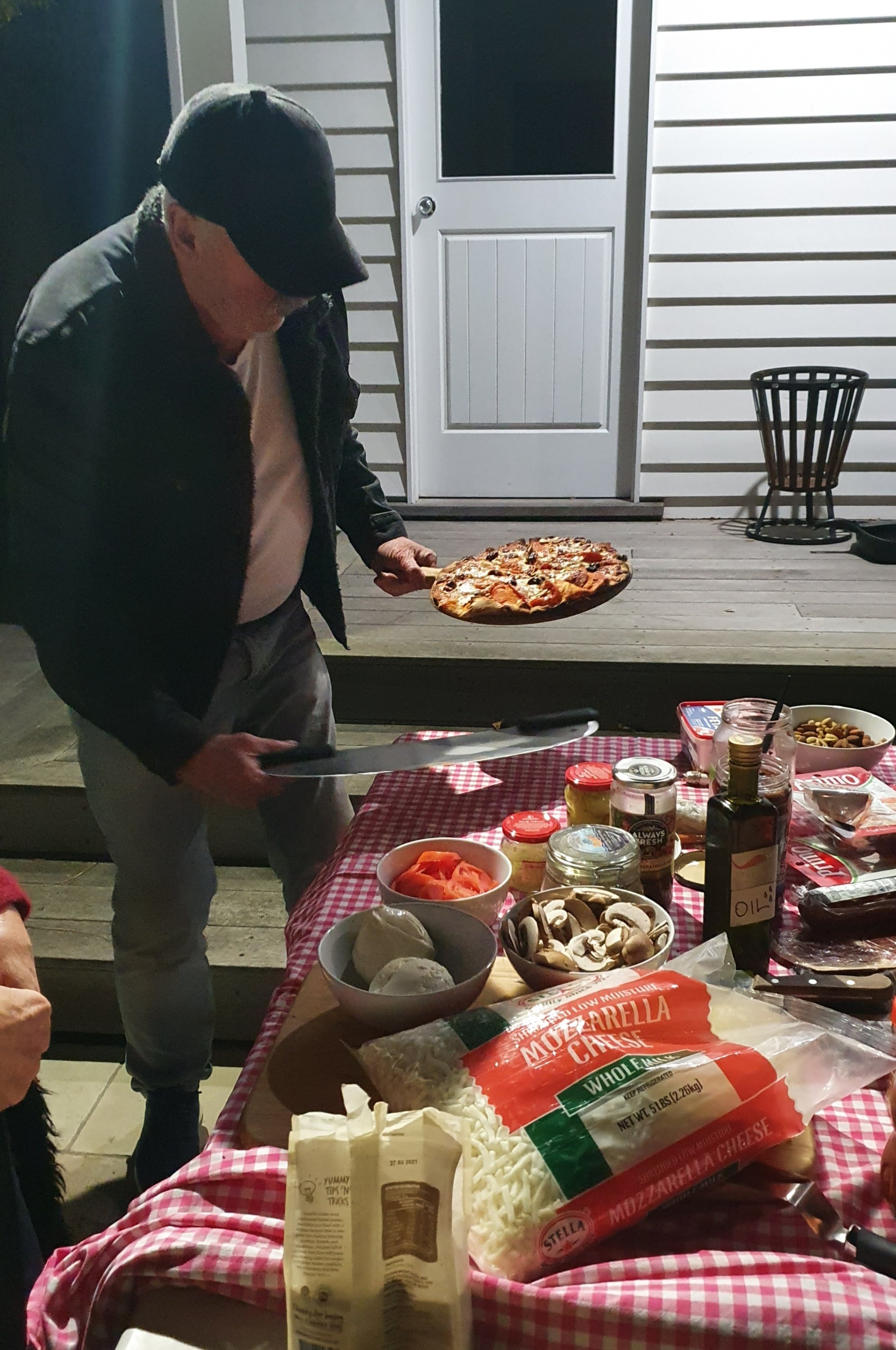 This image has an empty alt attribute; its file name is wp-15920871401822250819201152195831.jpg